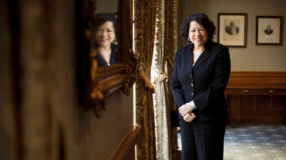 sotomayor_002_wide-ddfbddf9d464f3278d235f5233514a8a20734efd-s6-c30.jpg