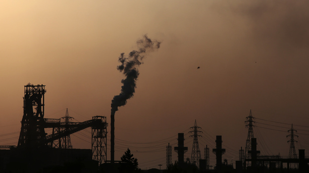 The ILVA steel plant in Taranto, Italy, provides some 20,000 badly needed jobs in a country with a weak economy. But it also spews carcinogens. A court has ordered a partial shutdown, which the government has rejected.