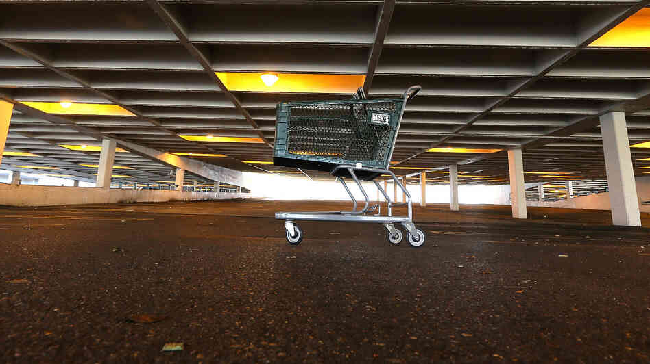 Will someone come back to fill it up? On Christmas Day at the Lakeside Mall in New Orleans, this shopping cart sat all alone. After what's been said to have been a soft holiday shopping season, retailers are hoping that post-holiday sales will be strong.