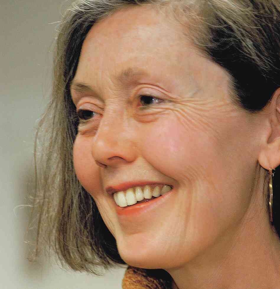 Anne Carson's newest book of poetry will be called Red Doc>.