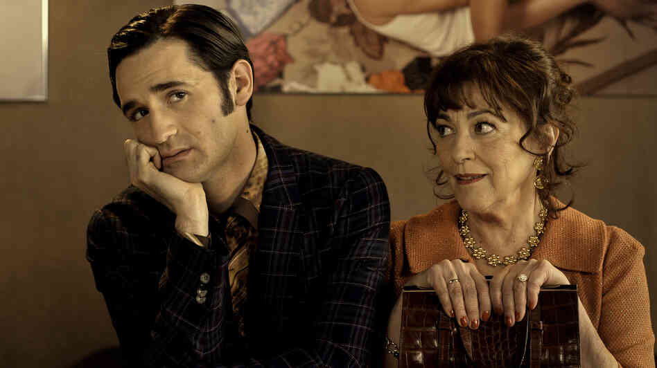 Forced to move back home with his family after a messy breakup, Reuben (Nicolas Maury) must come to terms with both his mother (Carmen Maura) and his French-Jewish roots. Forced to move back home with his family after a messy breakup, Reuben (Nicolas Maury) must come to terms with both his mother (Carmen Maura) and his French-Jewish roots.