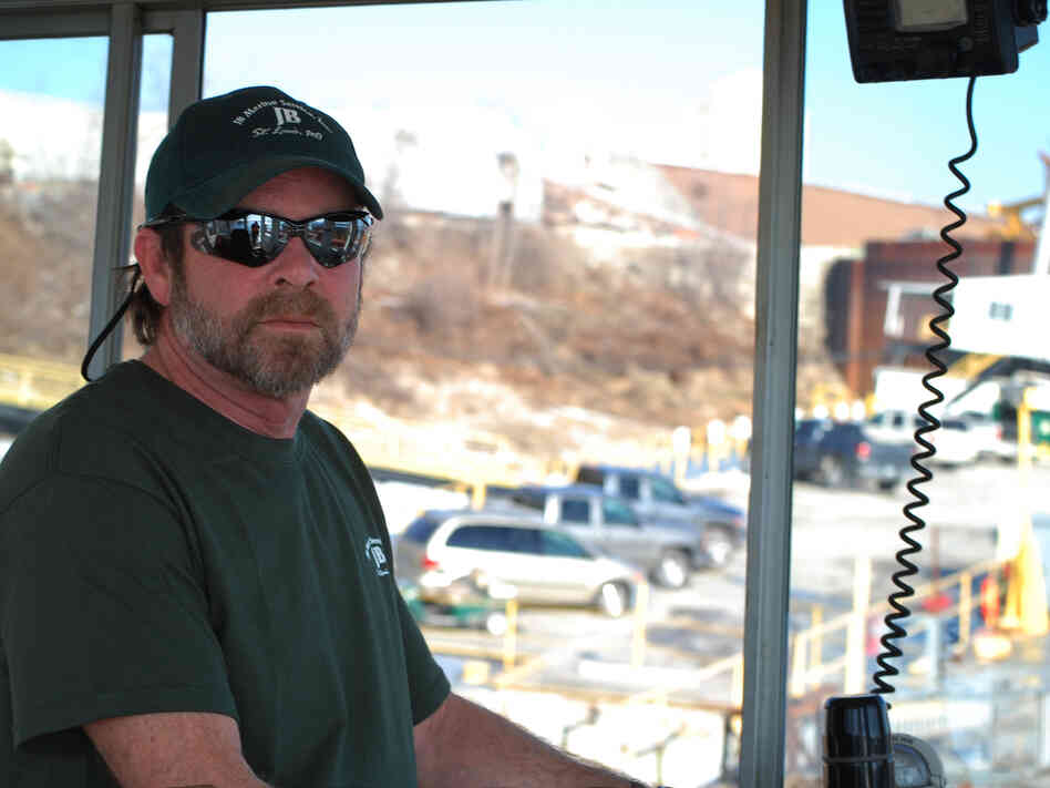 "We're at the mercy of Mother Nature," says Larry Rowe, captain of a JB Marine boat. People along the Mississippi are hoping for significant snowmelt to raise the water levels. "We're at the mercy of Mother Nature," says Larry Rowe, captain of a JB Marine boat. People along the Mississippi are hoping for significant snowmelt to raise the water levels.