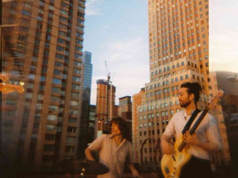 Greg Saunier (left) and Sean Lennon of the band Mystical Weapons. Greg Saunier (left) and Sean Lennon of the band Mystical Weapons.