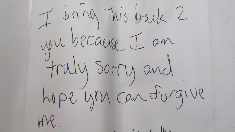 The thief who returned Harly and Courtney Forbes' tandem bicycle Monday returned it Wednesday, along with a note of apology. Police say they are still investigating the case. The thief who returned Harly and Courtney Forbes' tandem bicycle Monday returned it Wednesday, along with a note of apology. Police say they are still investigating the case.