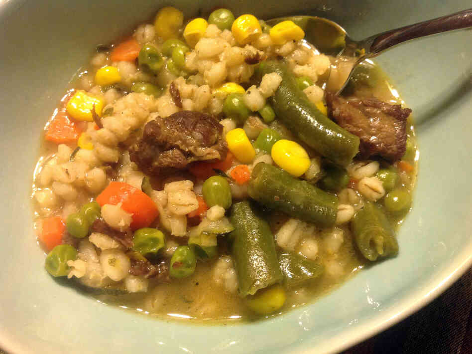 Mom's Beef And Barley Soup