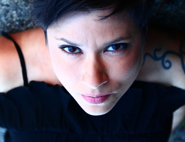 Sandra Velasquez's new album is titled Dig Deeper.