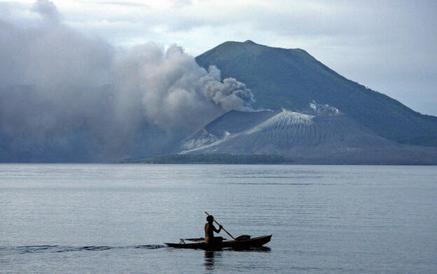 Diamond argues that there are things we can learn from small-scale societies like those found in Papua New Guinea.