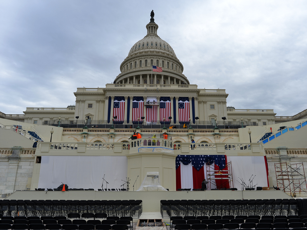 Preparations continue on the U.S. Capitol for the second inauguration of President Barack Obama in Washington, D.C., on Jan. 17, 2013.