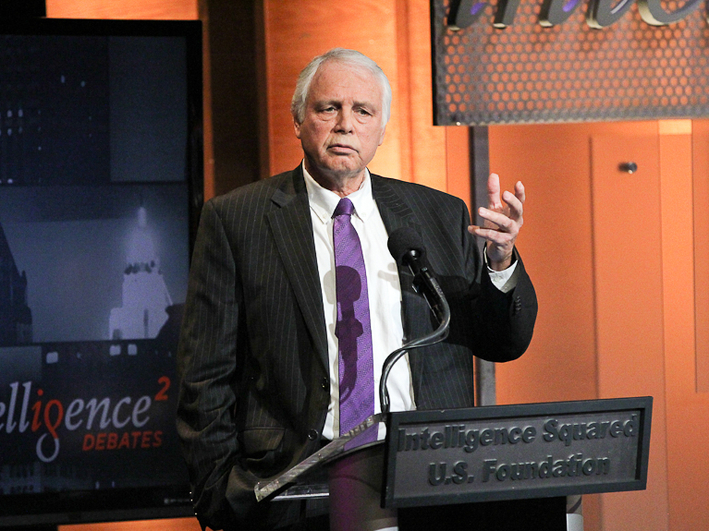 Reuven Pedatzur argues for the motion. Reuven Pedatzur argues for the motion.