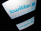 A wave of racist tweets prompted a Jewish student organization to file a lawsuit asking the American company Twitter to reveal the identities of users sending anti-Semitic tweets. Twitter says data on users is collected and stocked in California, where French law cannot be applied. A wave of racist tweets prompted a Jewish student organization to file a lawsuit asking the American company Twitter to reveal the identities of users sending anti-Semitic tweets. Twitter says data on users is collected and stocked in California, where French law cannot be applied.