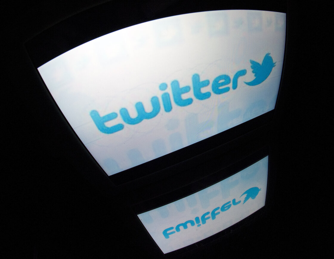 A wave of racist tweets prompted a Jewish student organization to file a lawsuit asking the American company Twitter to reveal the identities of users sending anti-Semitic tweets. Twitter says data on users is collected and stocked in California, where French law cannot be applied.
