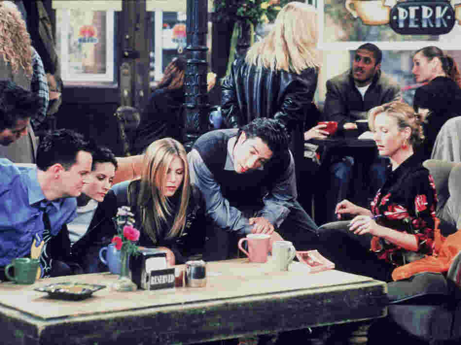 The six Manhattan singles of Friends (from left, Joey (Matt LeBlanc), Chandler (Matthew Perry), Monica (Courteney Cox), Rachel (Jennifer Aniston), Ross (David Schwimmer) and Phoebe (Lisa Kudrow) congregate at Central Perk in this 1999 still photo from the program.