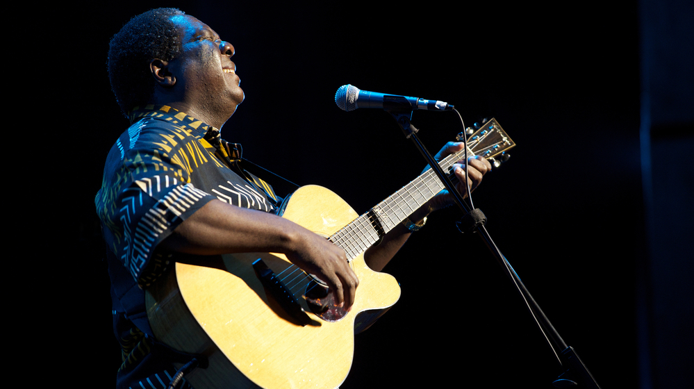 Vusi Mahlasela's new album, a live recording of his 20th-anniversary show in Johannesburg, is titled Sing to the People.