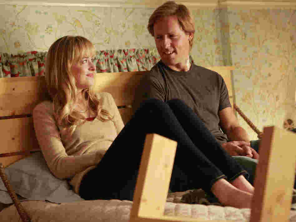 Dakota Johnson and Nat Faxon star in Ben & Kate, recently yanked from the Fox schedule.