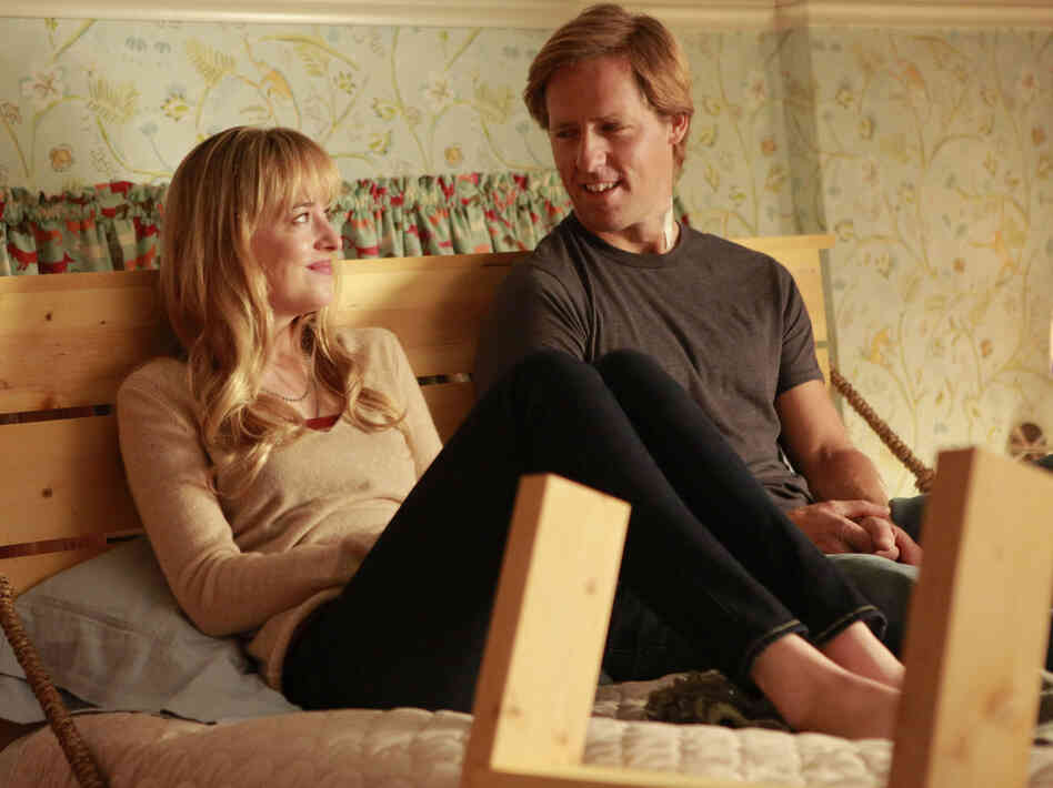 Dakota Johnson and Nat Faxon star in Ben & Kate, recently yanked from the Fox schedule.