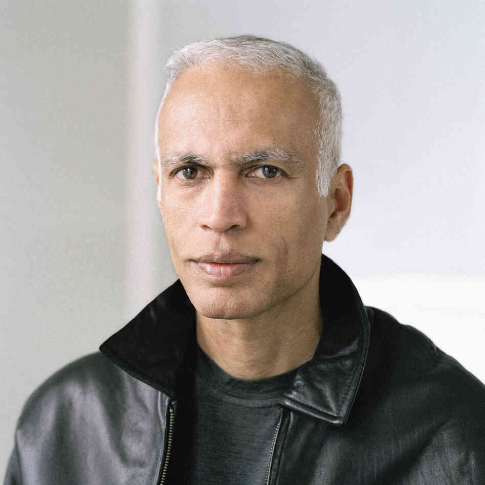 Manil Suri's The Death of Vishnu was a finalist for the PEN/Faulkner Award.
