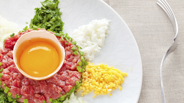 A traditional steak tartare with egg, onion and capers. (iStockphoto.com)