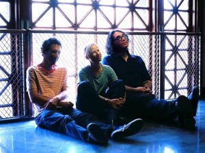 Yo La Tengo.