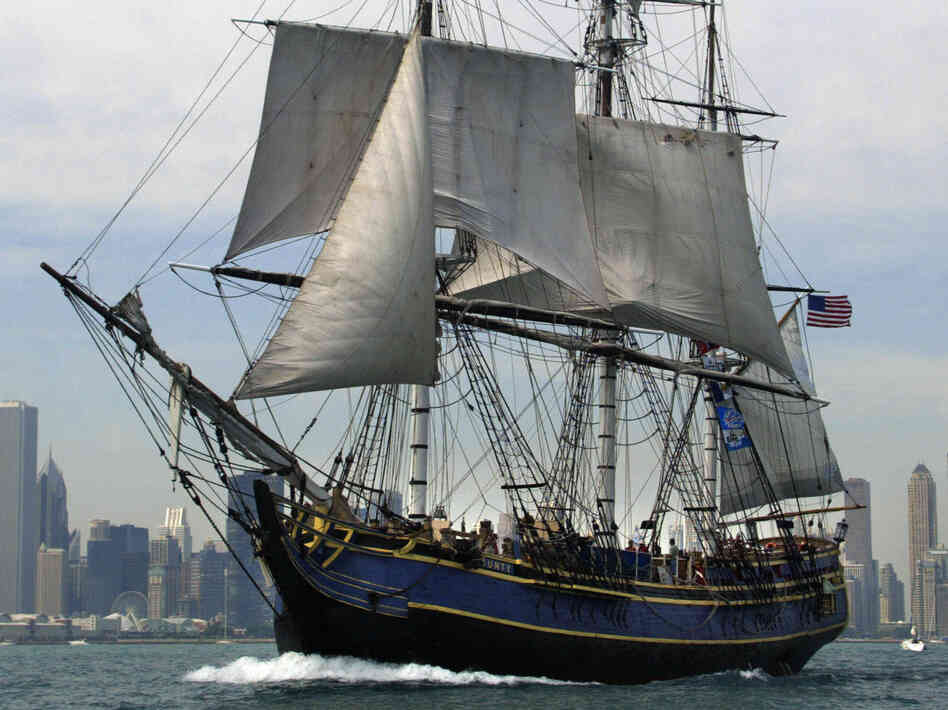 The HMS Bounty replica sails past the Chicago skyline in July 2003.