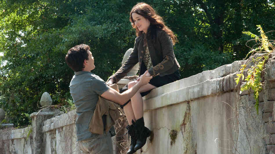 Star-crossed Southern lovers Ethan (Alden Ehrenreich) and Lena (Alice Englert) battle small-town prejudice and mystical evil forces in Beautiful Creatures. Star-crossed Southern lovers Ethan (Alden Ehrenreich) and Lena (Alice Englert) battle small-town prejudice and mystical evil forces in Beautiful Creatures.