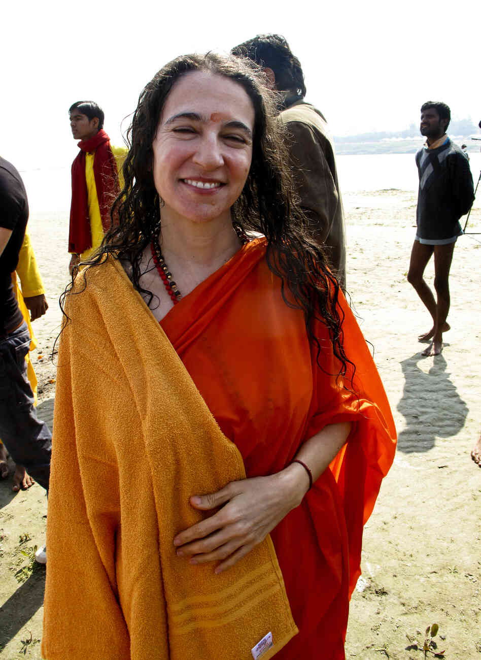 Sadhvi Bhagawati Saraswati, a Hindu nun, edited the Encyclopedia of Hinduism.