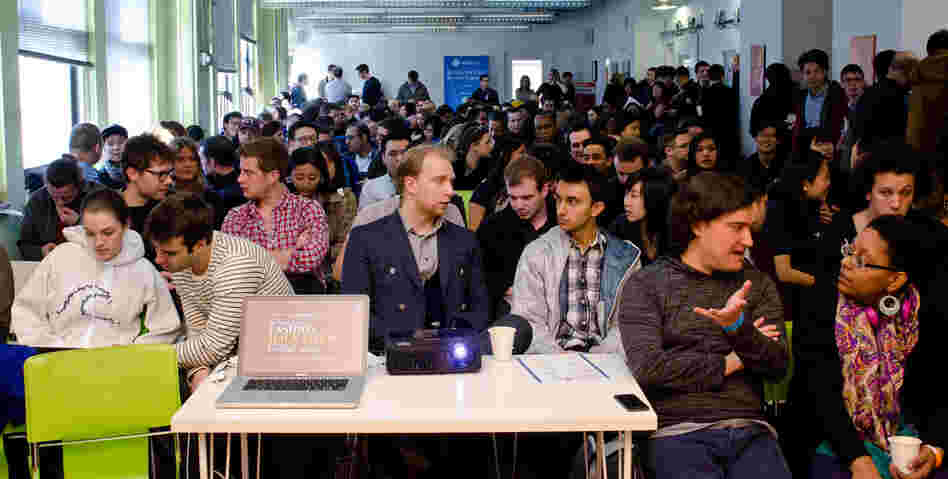 Graphic designers and software developers at this year's Fashion Week in New York participated in a 24-hour "hackathon" to build fashion apps. Graphic designers and software developers at this year's Fashion Week in New York participated in a 24-hour "hackathon" to build fashion apps.
