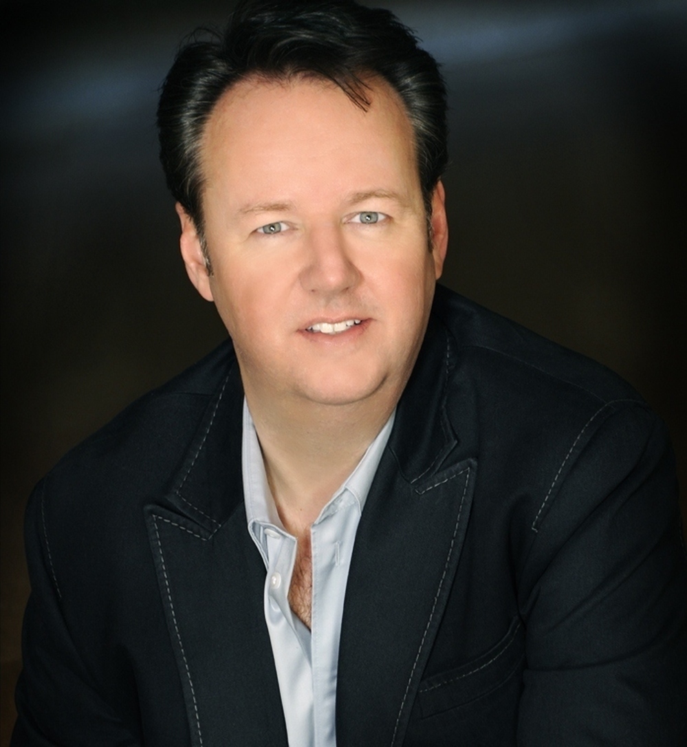 Comedy writer Dave Boone, who has written for eight different Academy Awards telecasts, says the key to a good joke is to remember the audience is bigger than the assembled Hollywood crowd.