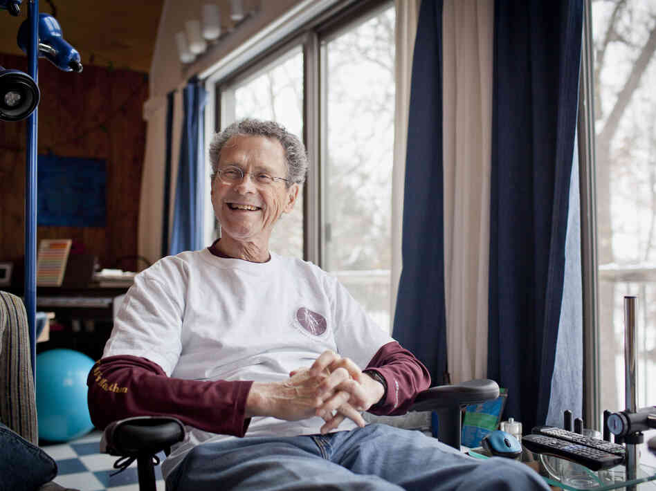 Don Wright was diagnosed with multiple myeloma in 2003 only days after completing his first marathon. Since then he has run 70 marathons in all 50 states. Don Wright was diagnosed with multiple myeloma in 2003 only days after completing his first marathon. Since then he has run 70 marathons in all 50 states.