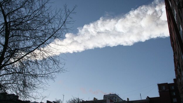 A meteor's vapor trail above the city of Chelyabinsk, Russia, on Friday. (EPA /LANDOV)