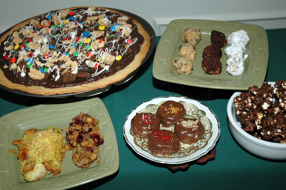 What do savory lemon fish and stuffing (lower left) have in common with dessert pizza, bourbon balls and other sweets? They're all made with Girl Scout cookies.