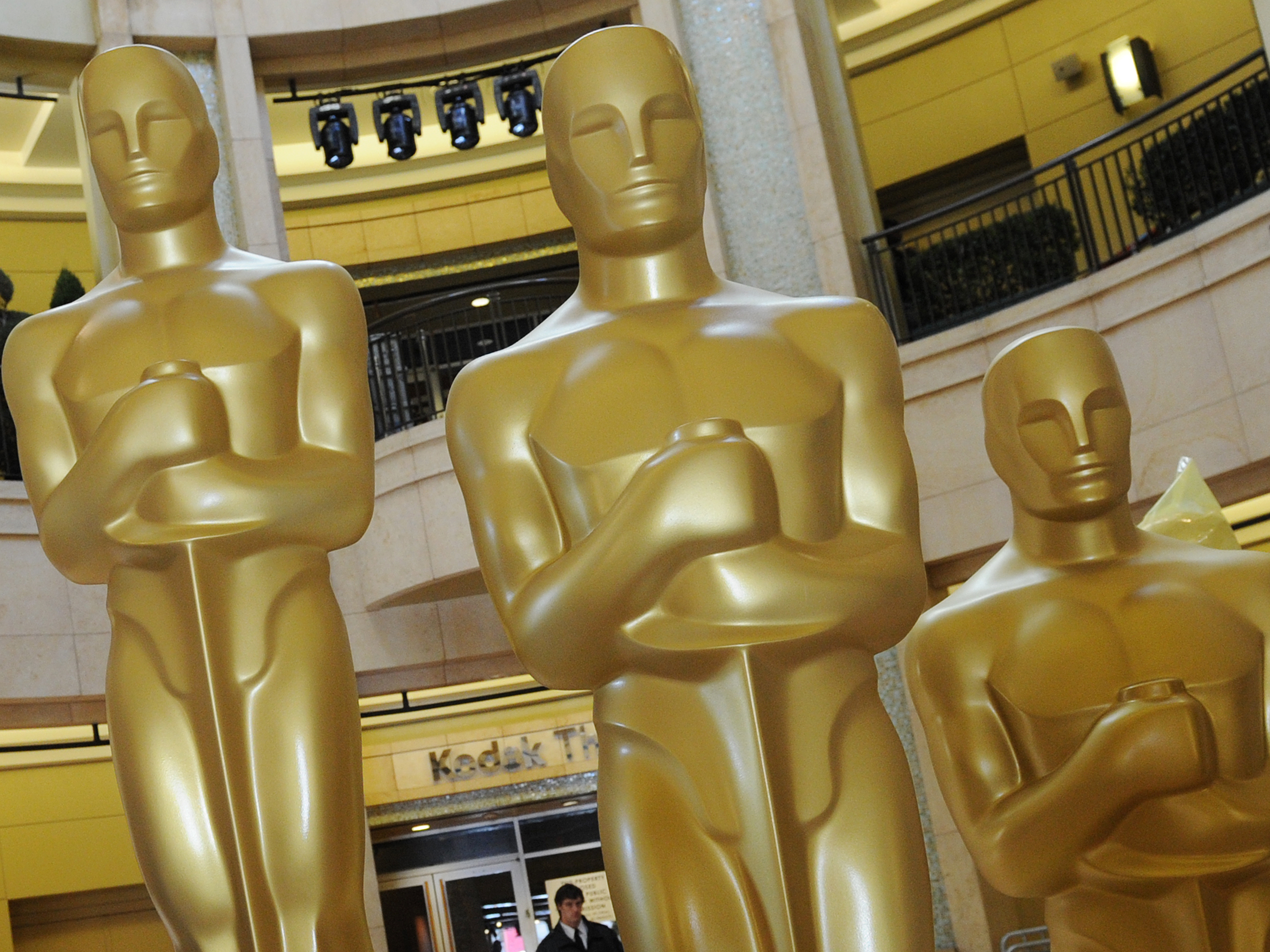 And The Academy Award Goes To: Great Reads About The Silver Screen
