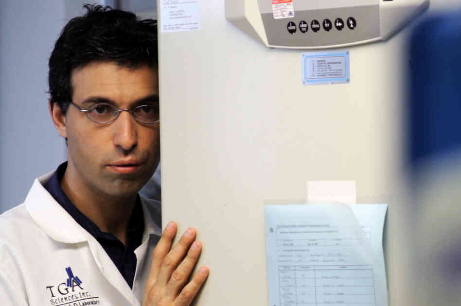 The tightly scripted Rubberneck, which features Karpovsky as Sam, a brilliant but obsessive scientist, is too labored and serious for its own good.
