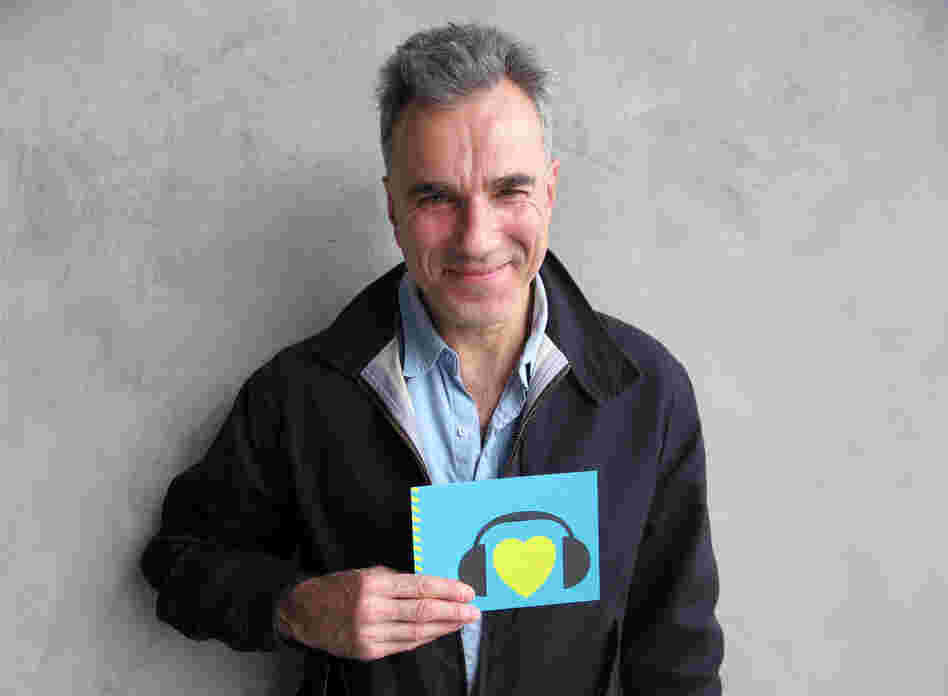 Two-time Best Actor winner Daniel Day-Lewis could make history this Sunday with a third statue for his performance in Lincoln. Hear him talk about the role with NPR on All Things Considered, and check him out here flashing a winning smile while showing us some love. (http://n.pr/Z00wgV)