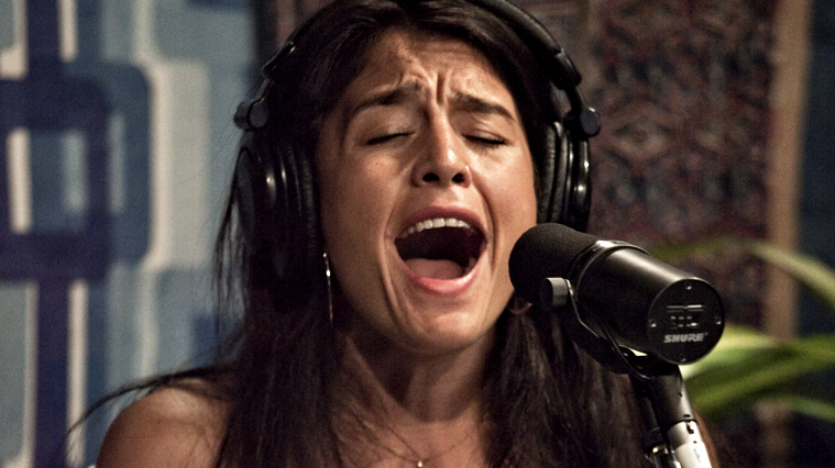 Jessie Ware performs live on KCRW.
