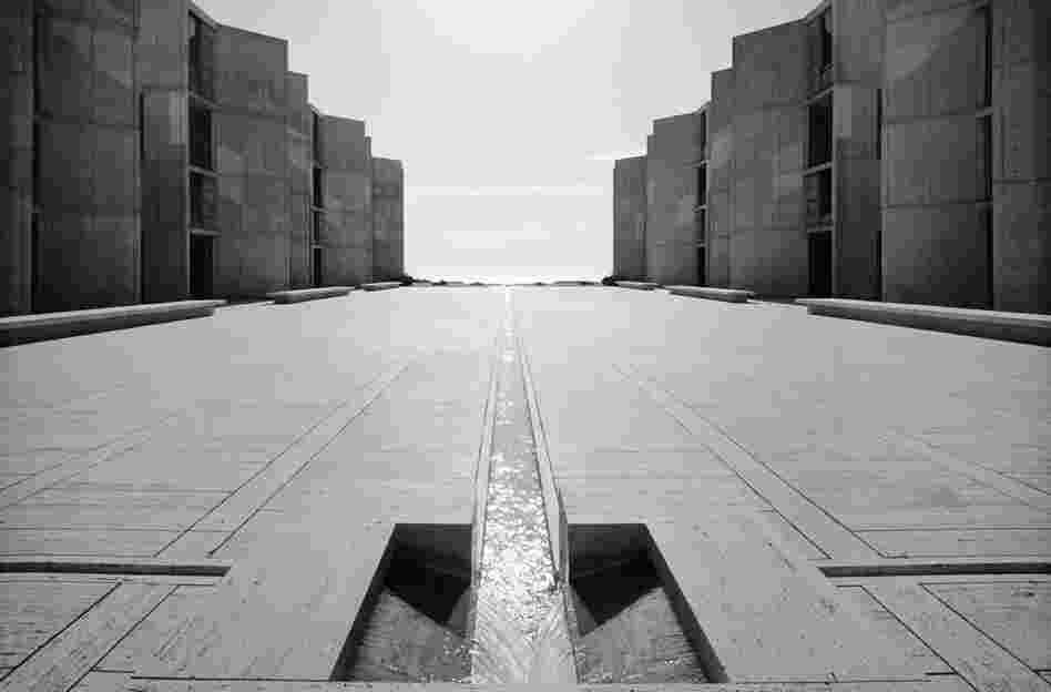 Salk Institute of Biological Research, Louis Kahn, La Jolla, Calif., 1977