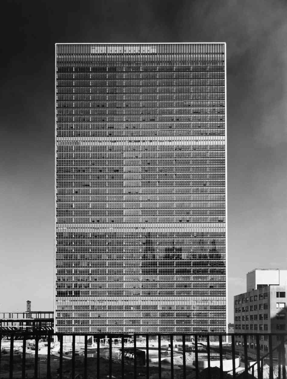 United Nations, International Team of Architects Led by Wallace K. Harrison, New York, N.Y., 1952