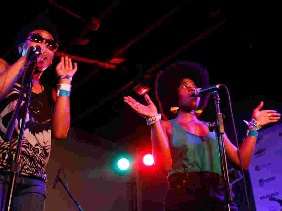 THEESatisfaction, the female rap duo from Seattle, gives a sneak peek of its Sub Pop debut at Red 7 on Friday night.
