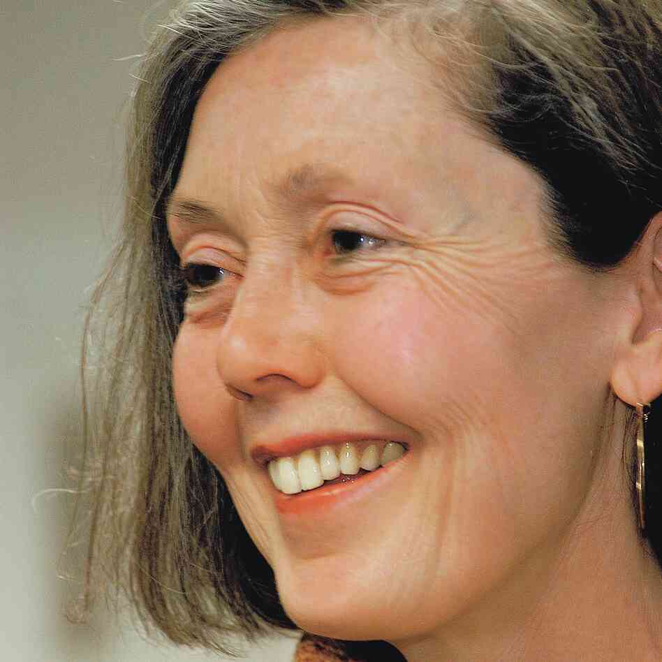 Anne Carson is also the author of Nox. Anne Carson is also the author of Nox.