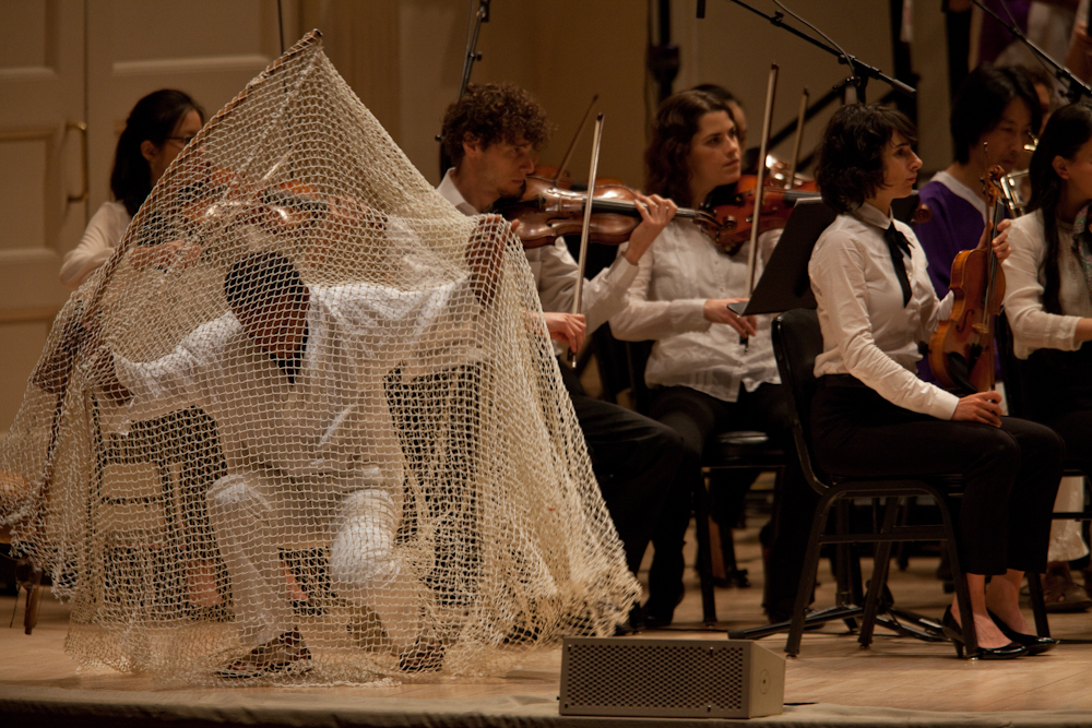 The <em>St. Mark Passion</em> incorporates Brazilian Capoeira (martial arts) and the traditional stringed percussion instrument the berimbau, both specialties of musician Deraldo Ferreira. 