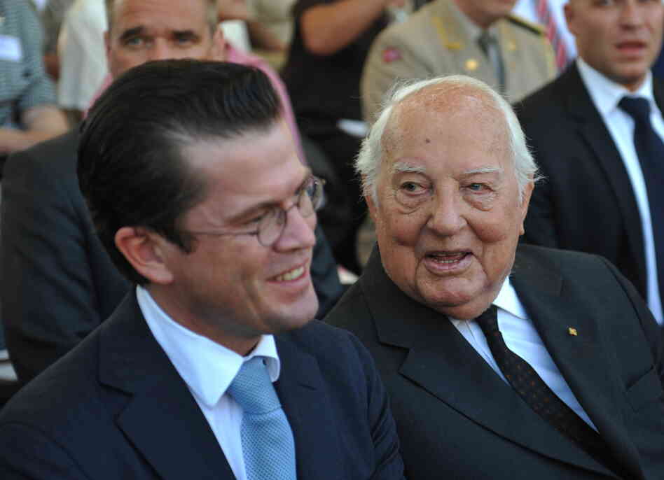 Ewald-Heinrich von Kleist-Schmenzin, right, a former German army officer and a member of the July 20 Plot, talks with German Defence Minister Karl-Theodor zu Guttenberg during a ceremony for new recruits on July 20, 2010 in Berlin on the occasion of the 66th anniversary of the failed attempted assassination on Hitler on July 20, 1944.