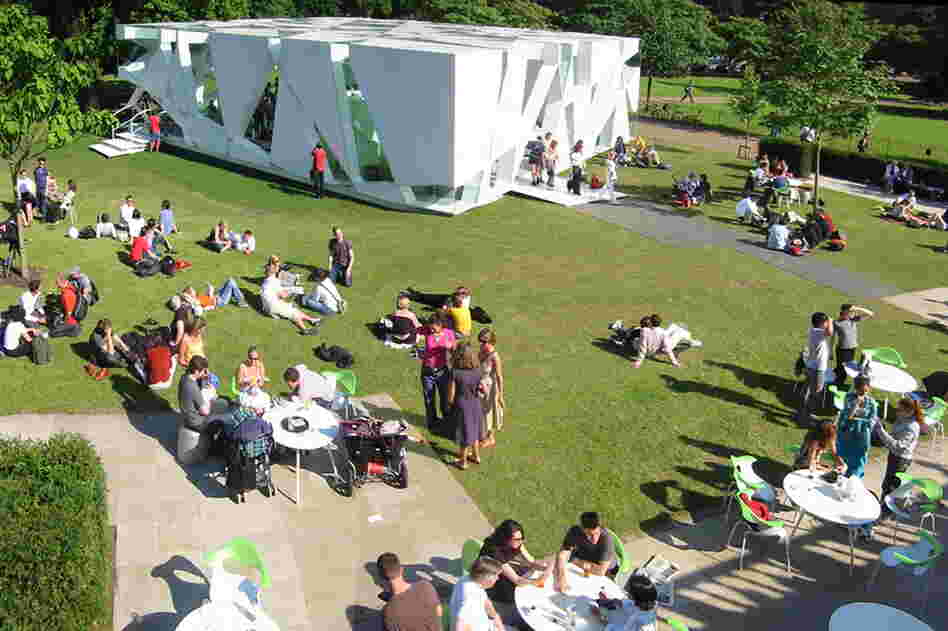 Serpentine Gallery Pavilion, 2002, London, U.K.