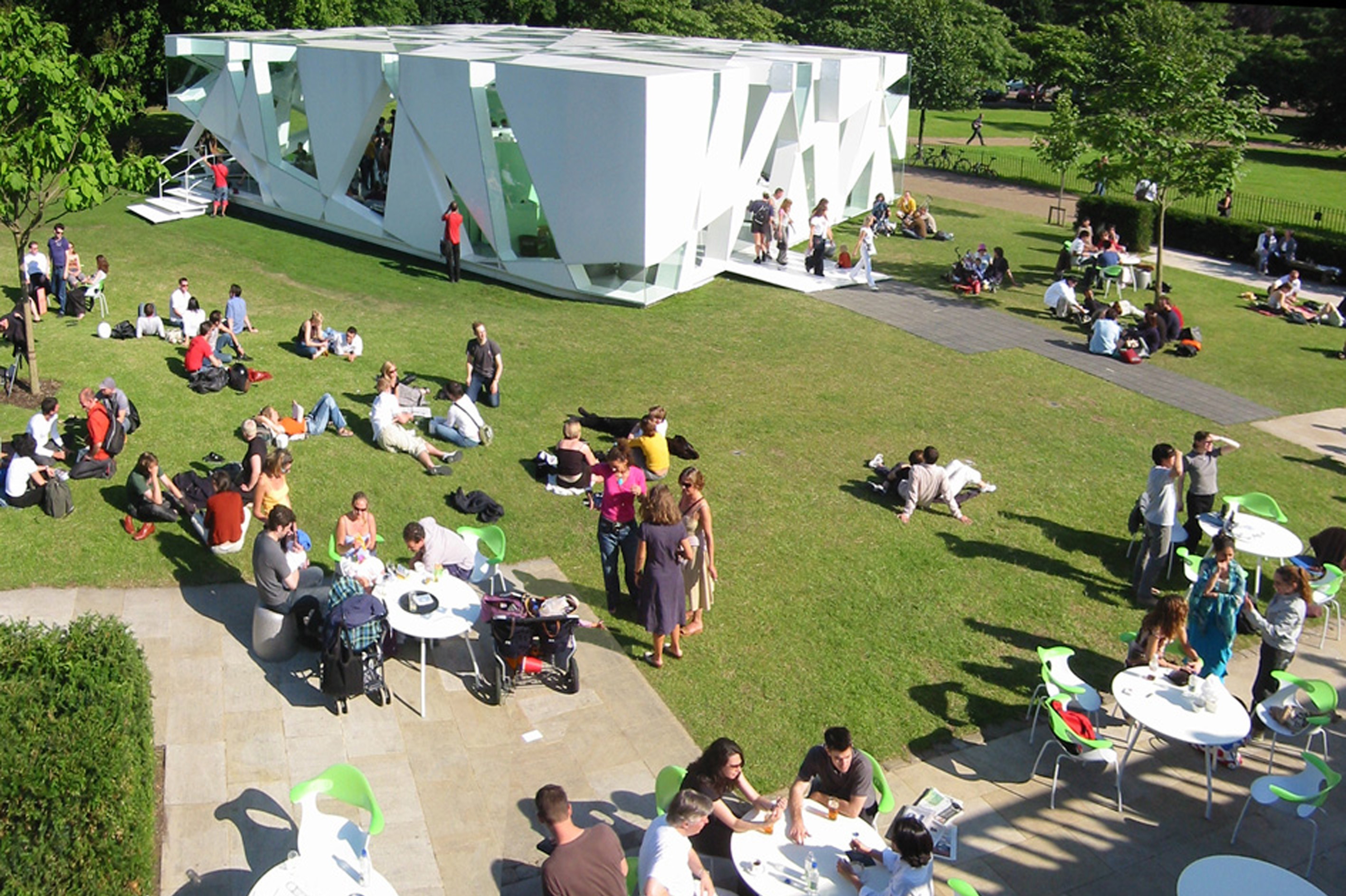 Serpentine Gallery Pavilion, 2002, London, U.K.