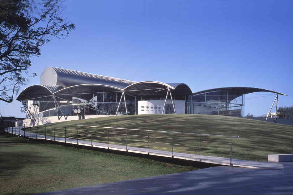 Yatsushiro Municipal Museum, 1988-91, Yatsushiro-shi, Kumamoto, Japan