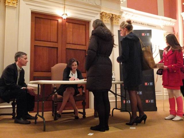 Following the interview, Sandberg met with attendees and signed copies of her book Lean In: Women, Work, and the Will to Lead. 