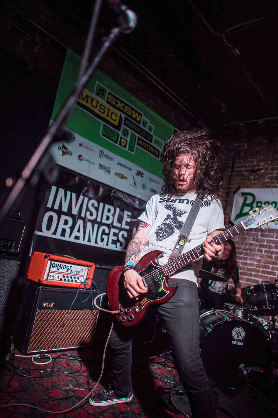 Furiously fast hardcore band Baptists pounding The Junior at the The Brooklyn Vegan Party.