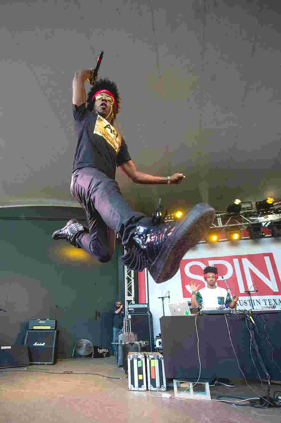 Atlanta's Trinidad James shows us his vertical leap at Stubb's.