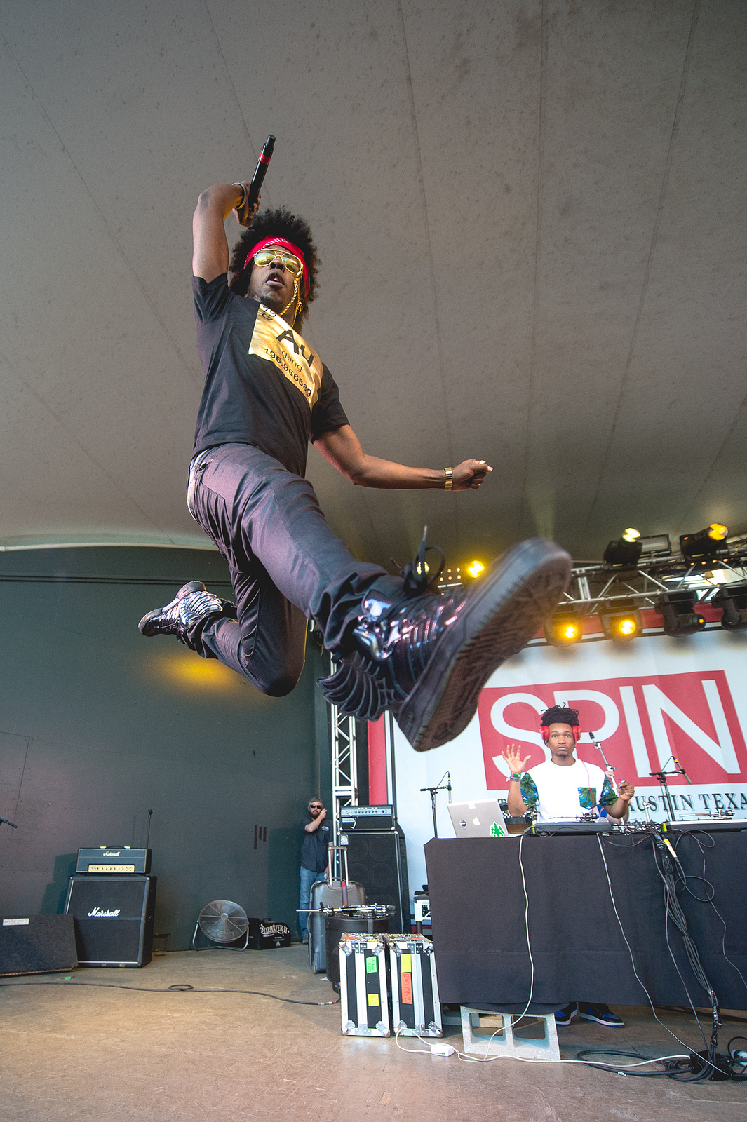 Atlanta's Trinidad James shows us his vertical leap at Stubb's.