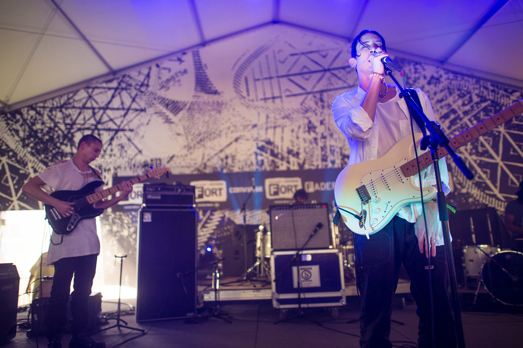 L.A. slow-jammers Inc. gets the Fader Fort in the mood. 