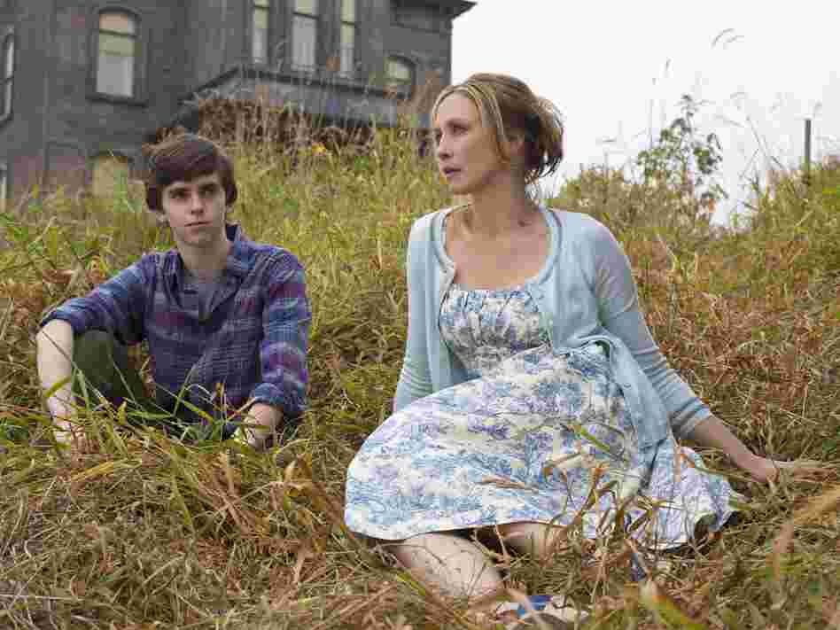 Freddie Highmore and Vera Farmiga are Norman and Norma Bates — eeew — in Bates Motel, the new A&E prequel to Alfred Hitchcock's Psycho.