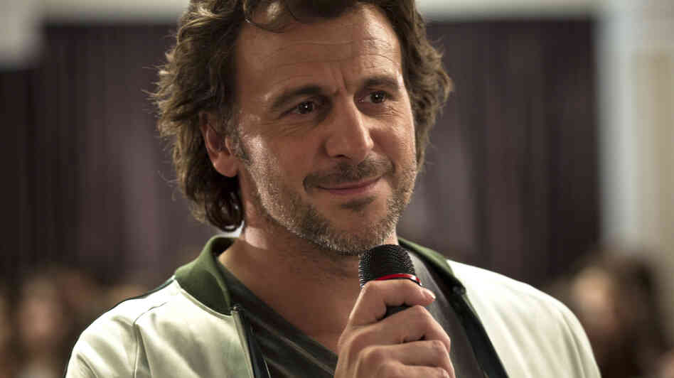 In the French-Canadian comedy Starbuck, David (Patrick Huard) learns that he's fathered more than 500 children through his anonymous donations to a sperm bank. In the French-Canadian comedy Starbuck, David (Patrick Huard) learns that he's fathered more than 500 children through his anonymous donations to a sperm bank.